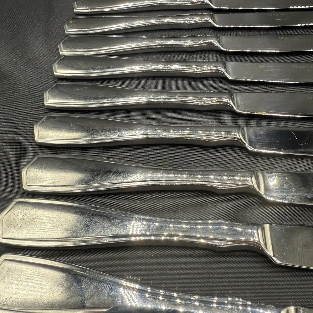 Oneida Carolina Pattern‎ Steak Knives Set Of 9